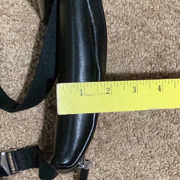 Michael Kors NWOT Logo Monogram Belt Bag - see description - Picture 8 of 11